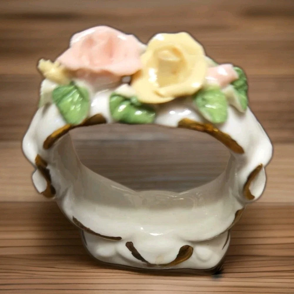 Vintage Porcelain Flower Napkin Rings Cottage Table Decor Set of 6 Original Box